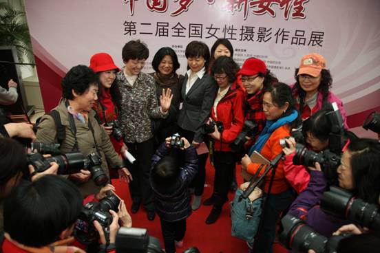 “中国梦•新女性”第二届全国女性摄影作品展开幕。