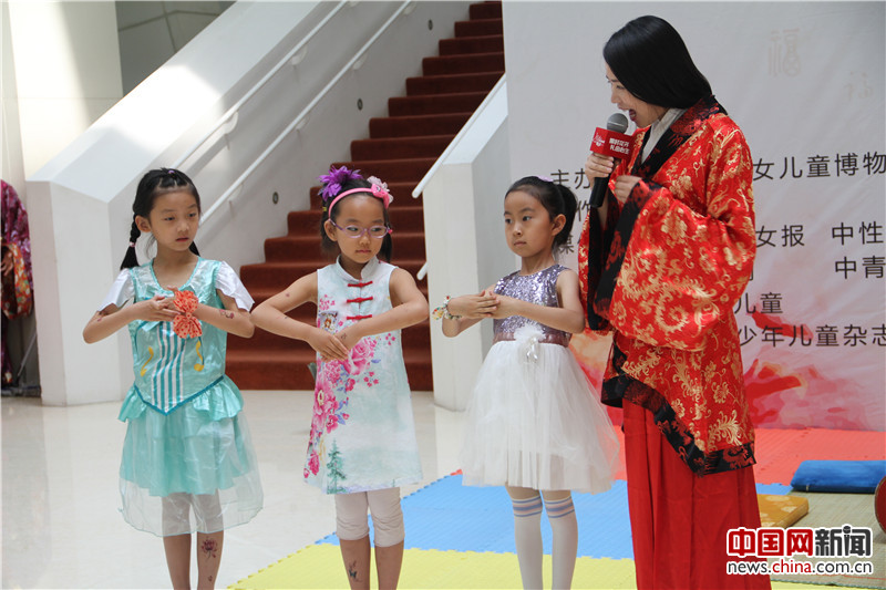 崇礼溯源 中国妇女儿童博物馆上演中国式传统婚礼