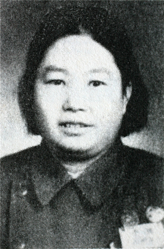 李桂英:劳动妇女的模范